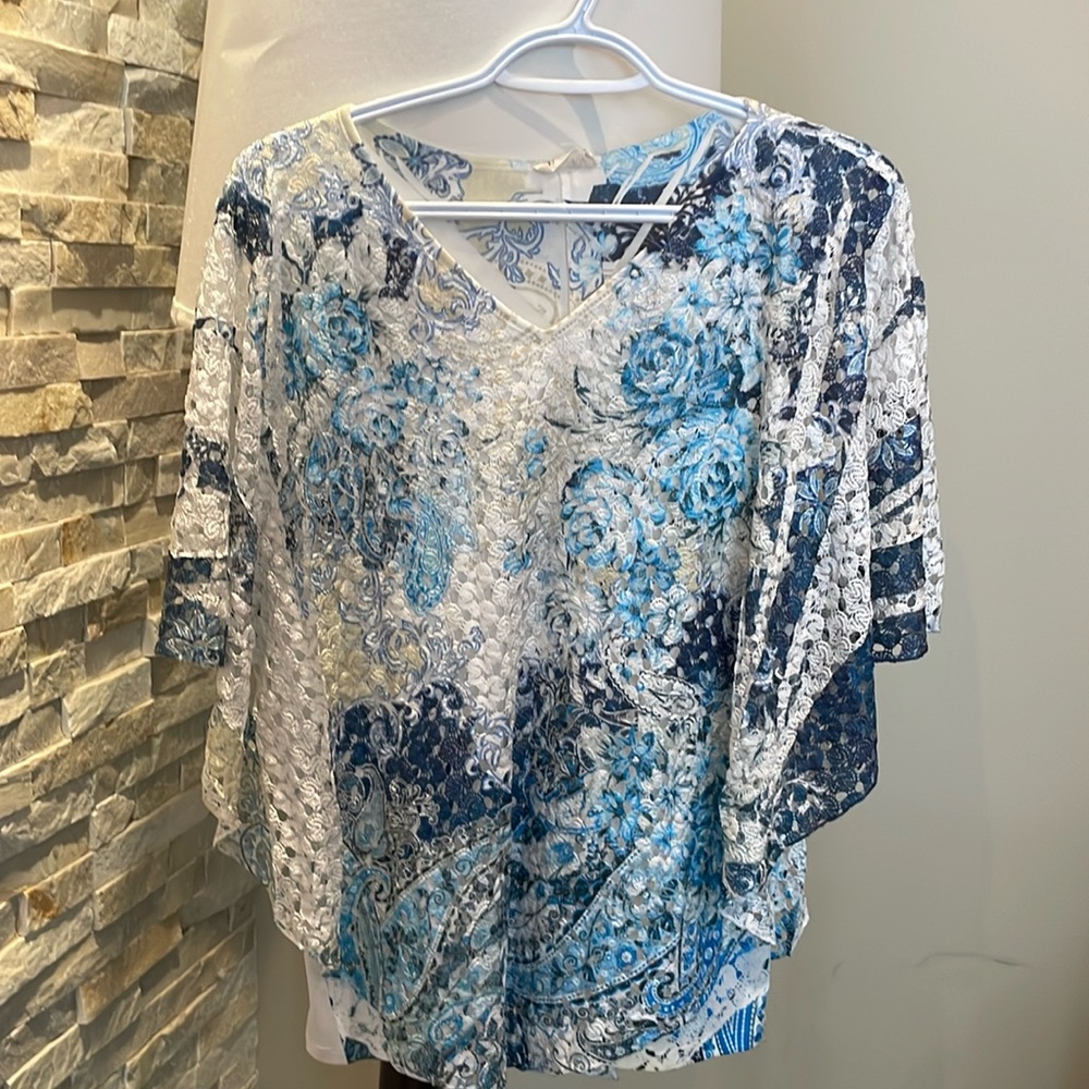 Blue Poncho Floral top